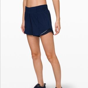 Lululemon Hotty Hot High Rise 4” Shorts